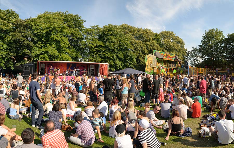 Beech Road Festival Crowd 4